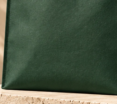 D-Cut Bag illustrative surface detail